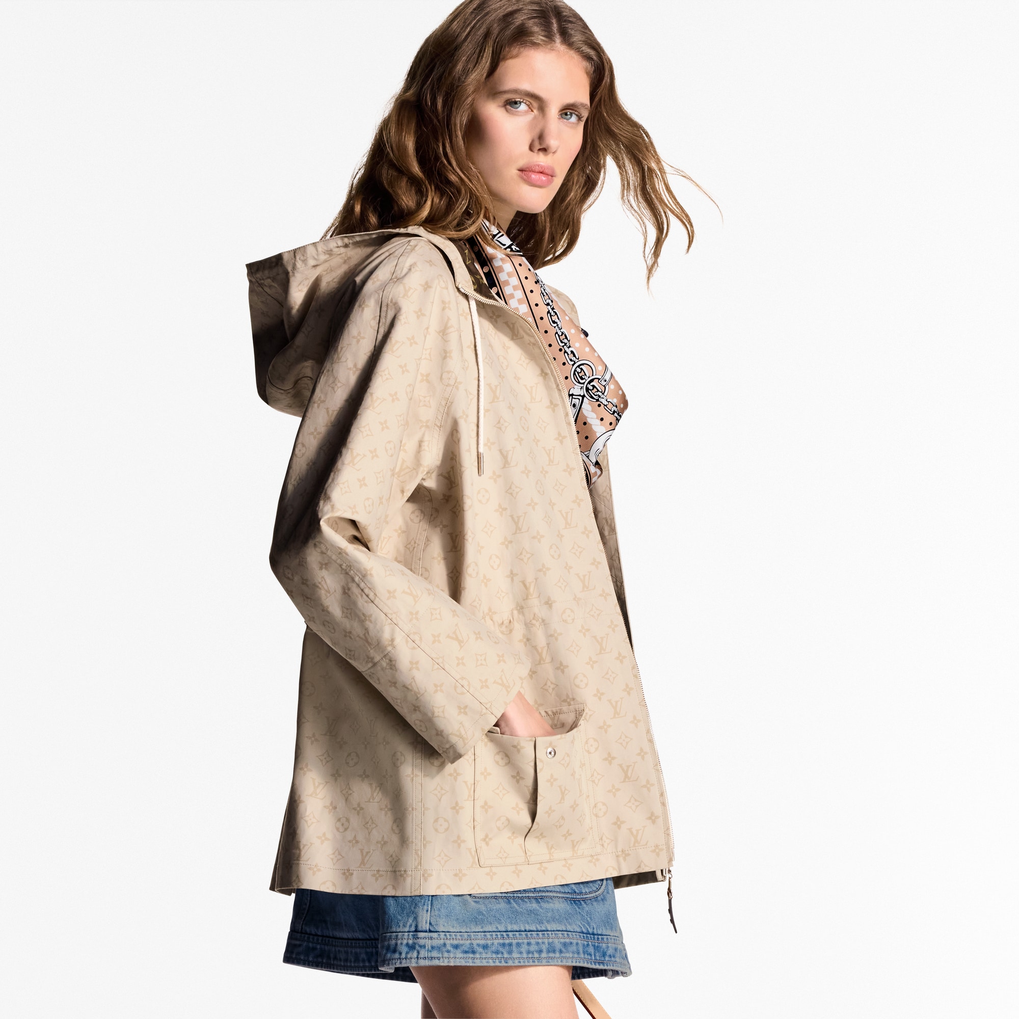 【カジュアルに♪】LOUIS VUITTON★モノグラムパーカ louis-vuitton-monogram-hooded-